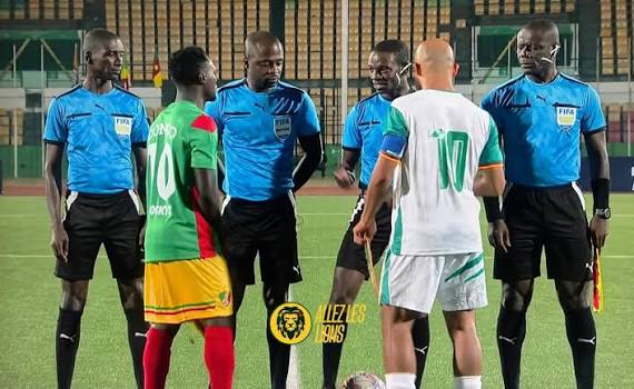 le Cameroun freiné par le Congo, le Nigeria chute lourdement