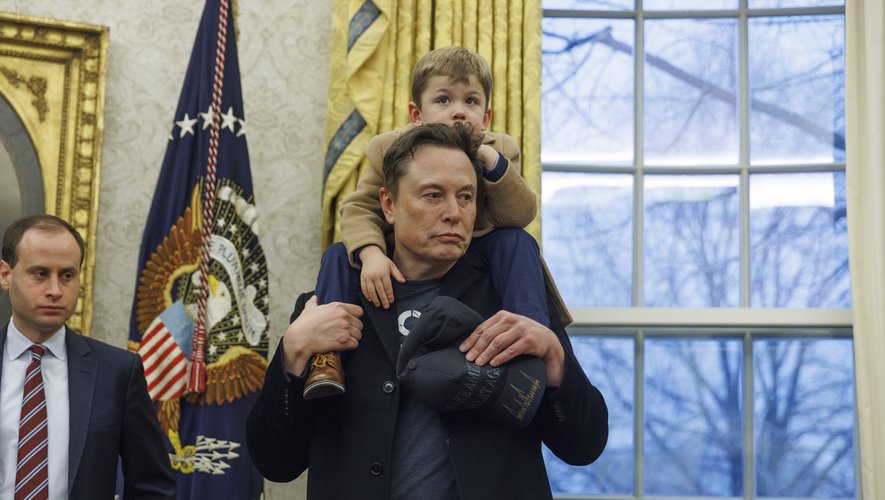 Elon Musk promet une action SpaceX à chaque enfant américain dès 2027 : un cadeau estimé à plus de 10 milliards de dollars