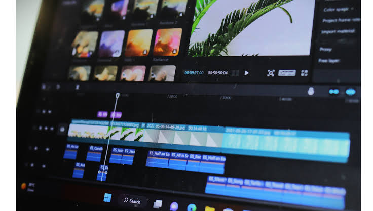 Créer des vidéos professionnelles sans savoir faire du montage : les outils et conseils pour les entreprises