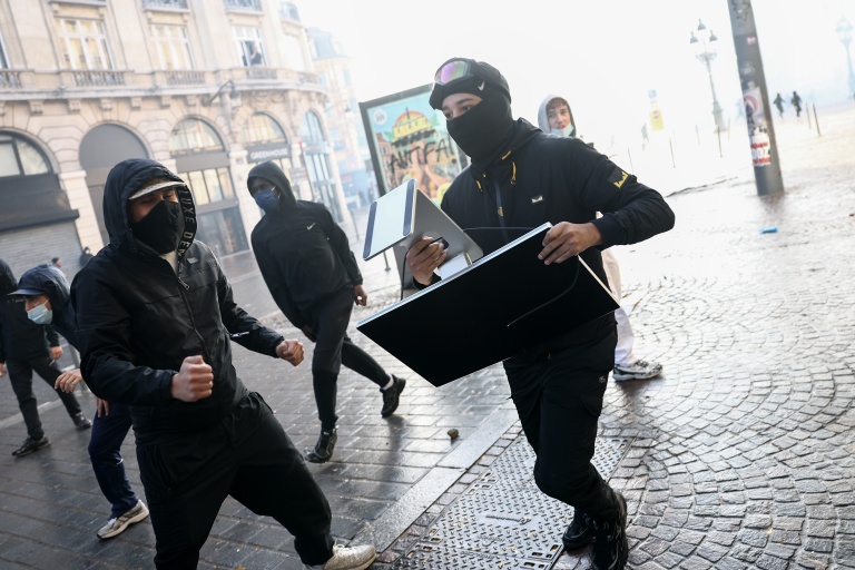 Un pillard à Lyon le 17 octobre 2026. © AFP, Jeff Pachoud